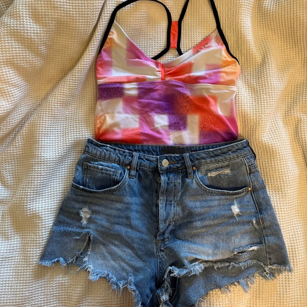 Nike swimsuit top